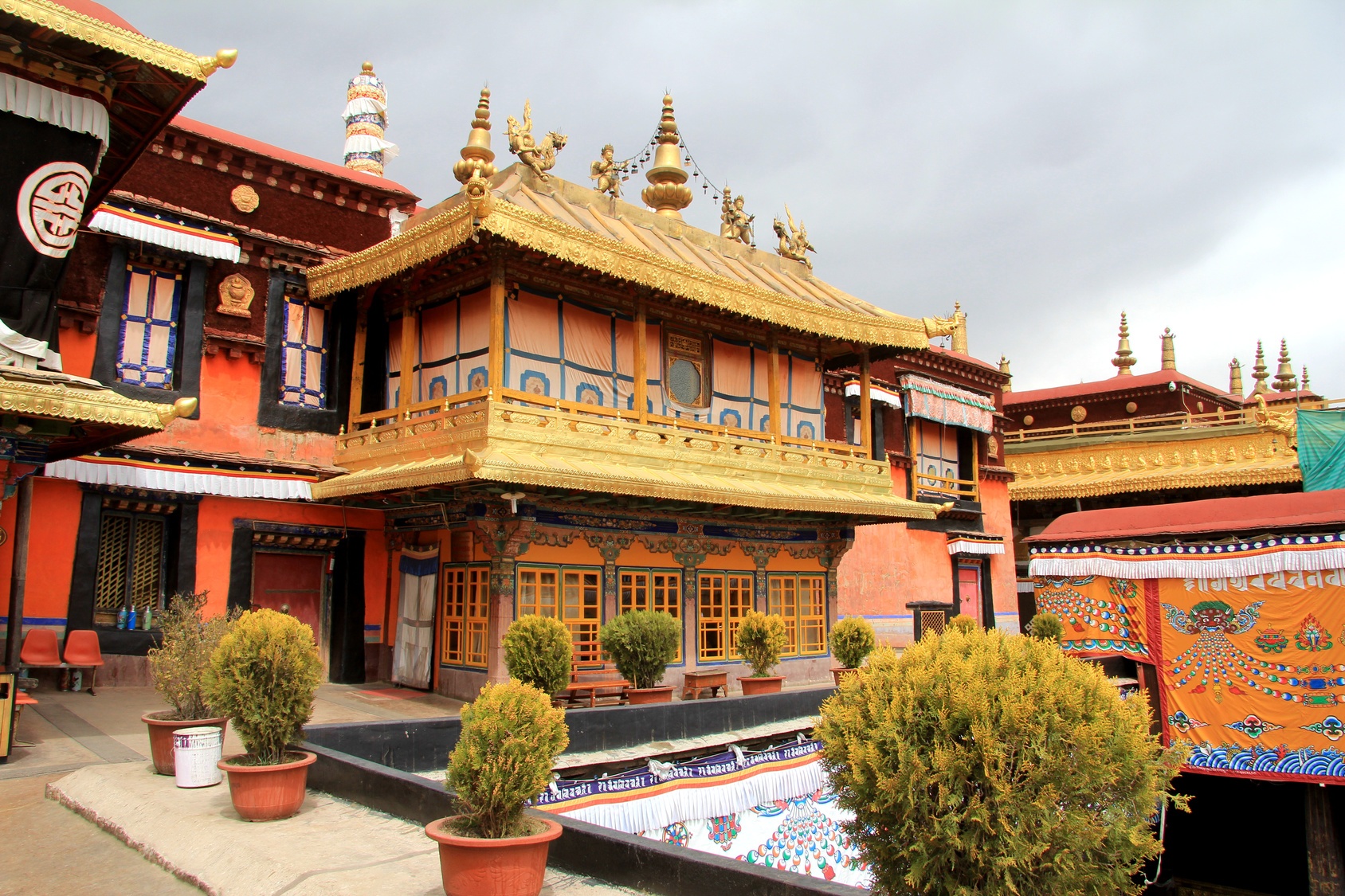 Lhasa Biuro podróży Goforworld by Kuźniar